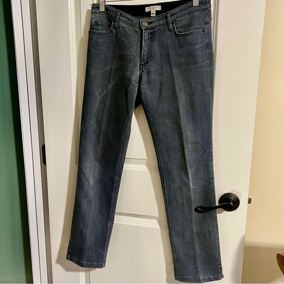 💎EUC BURBERRY WOMEN’S JEANS DARKER GRAY SIZE 6. MIDRISE BOOT CUT 14 inch waist. - Picture 2 of 8